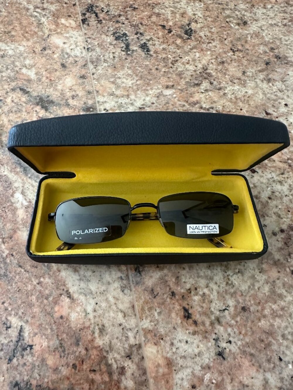 Nautica Ft Myers 011 Polarized Rectangular Sunglasses – 53-20-140 Original Case
